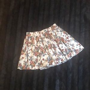 Brandy Melville White Floral Circle Skirt